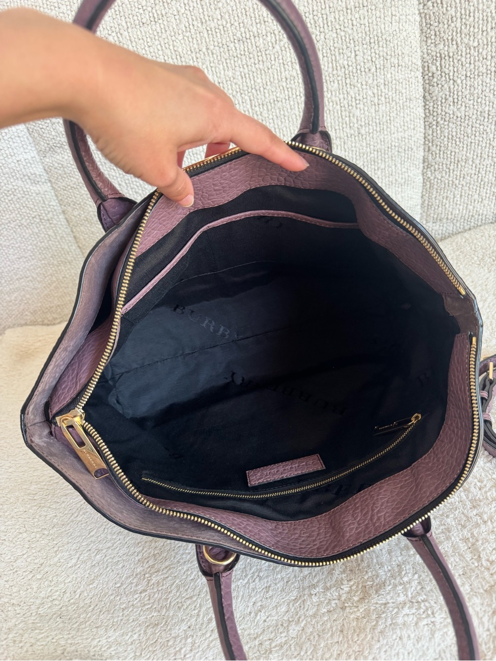 Burberry Dewsbury tote - Picture 10 of 16